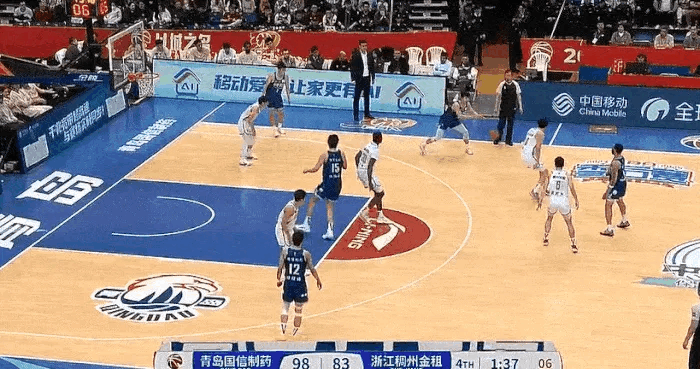 最近很流行哦?最后1分钟领先18分！青岛郭奇芳“晚安”庆祝！
